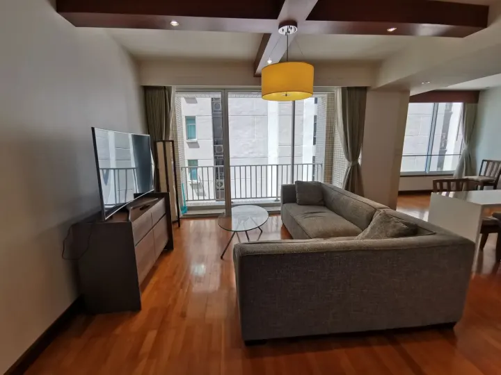 Property photos for Langsuan Ville