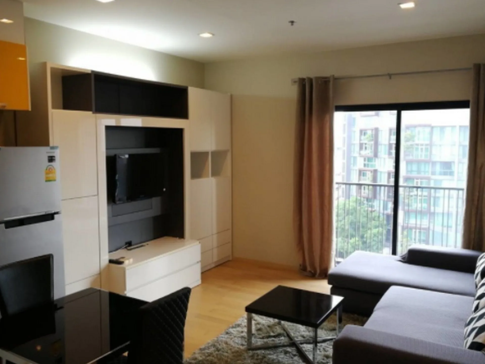 Property photos for Noble Reveal