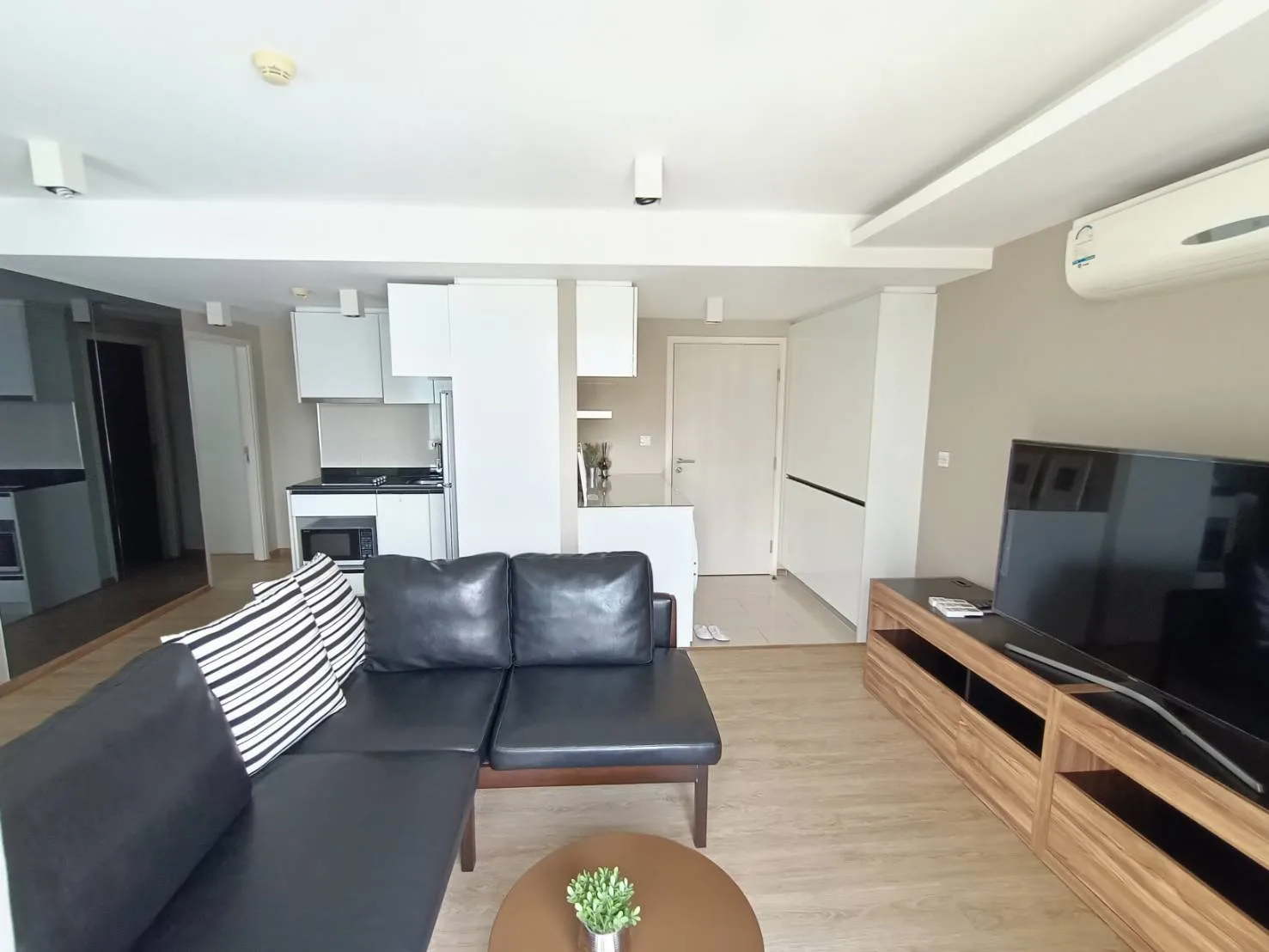 Property photos for Maestro 39