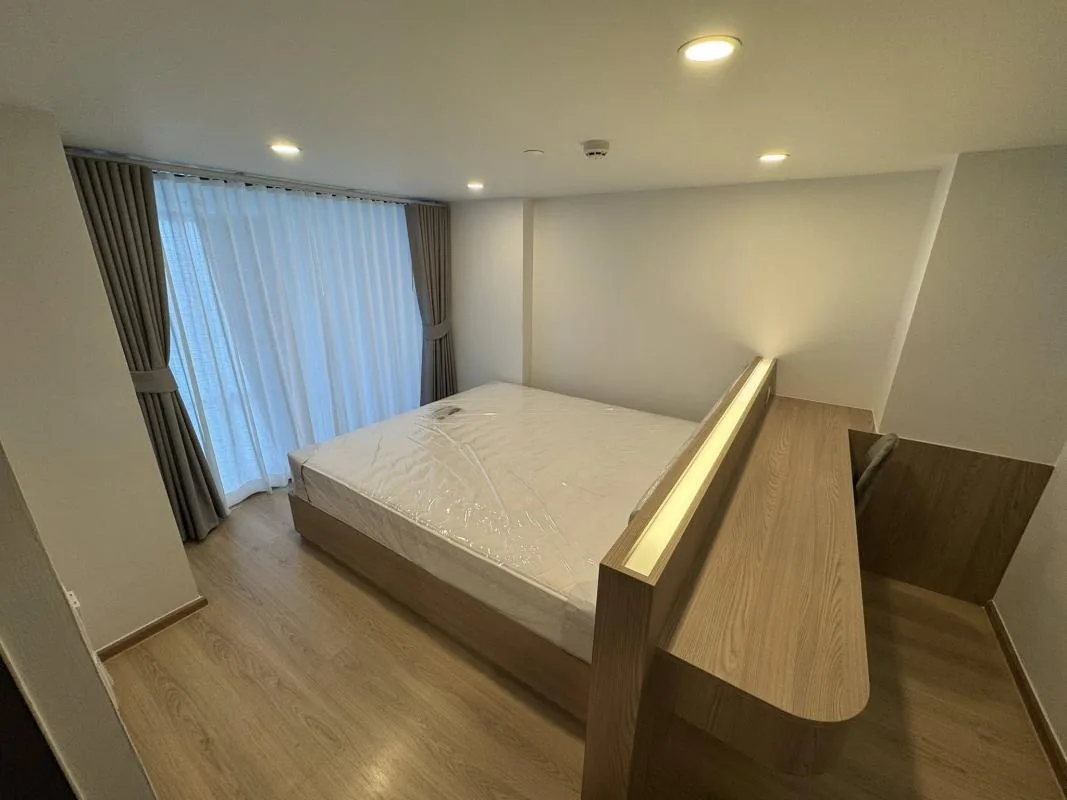 Property photos for Life Rama 4 - Asoke