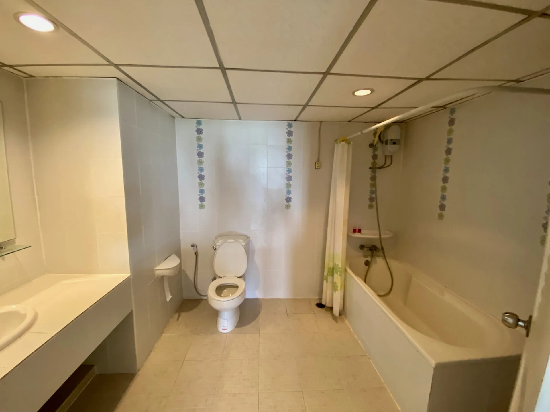 Property photos for 38 Mansion