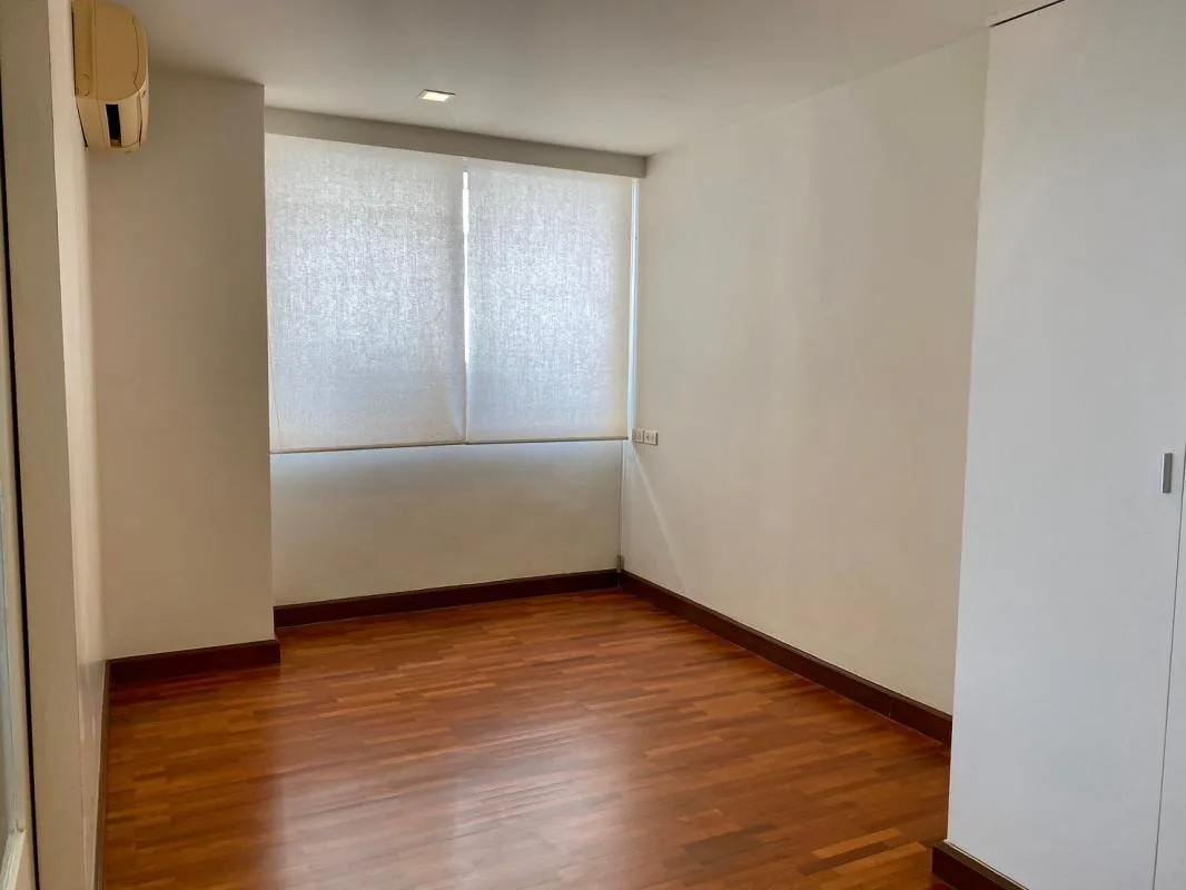 Property photos for Newton Tower