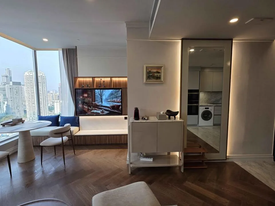 Property photos for La Clef / The Residences 38