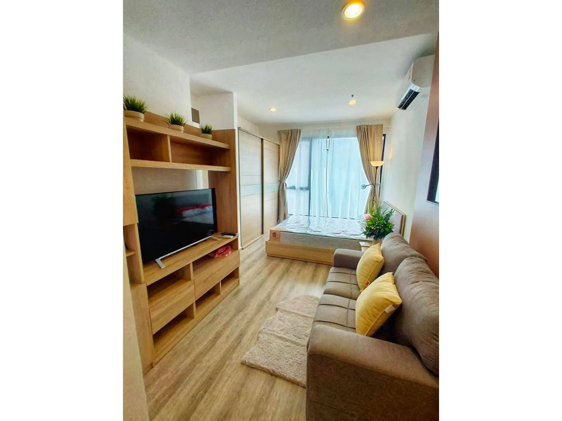 Property photos for Ideo Mobi Asoke