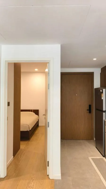 Property photos for Holme Ekkamai 22