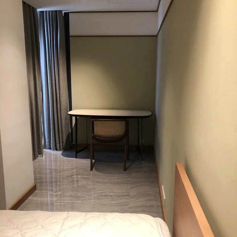 Property photos for The Met