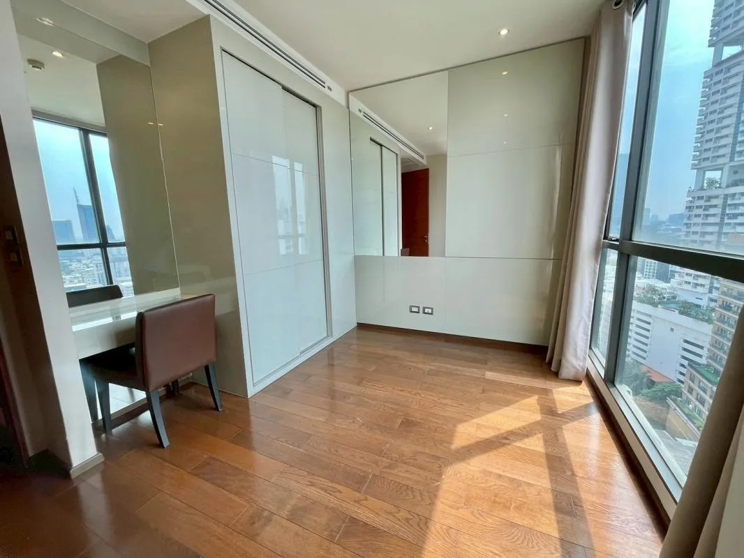 Property photos for The Address Sukhumvit 28