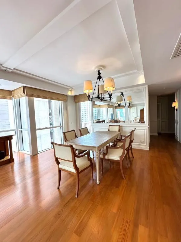 Property photos for Langsuan Ville