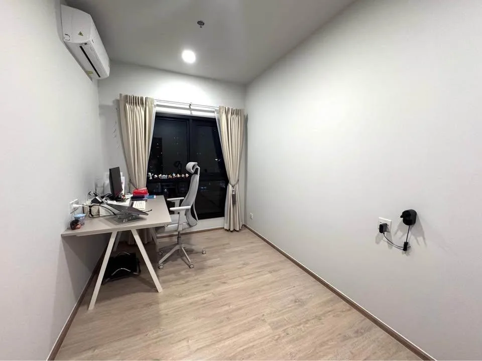 Property photos for Metris Pattanakarn