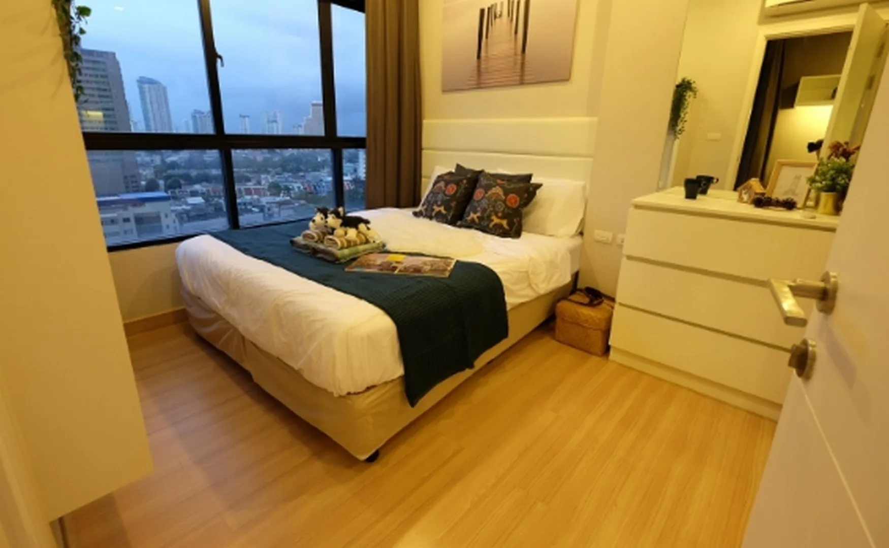 Property photos for Urbano Absolute Sathon - Taksin