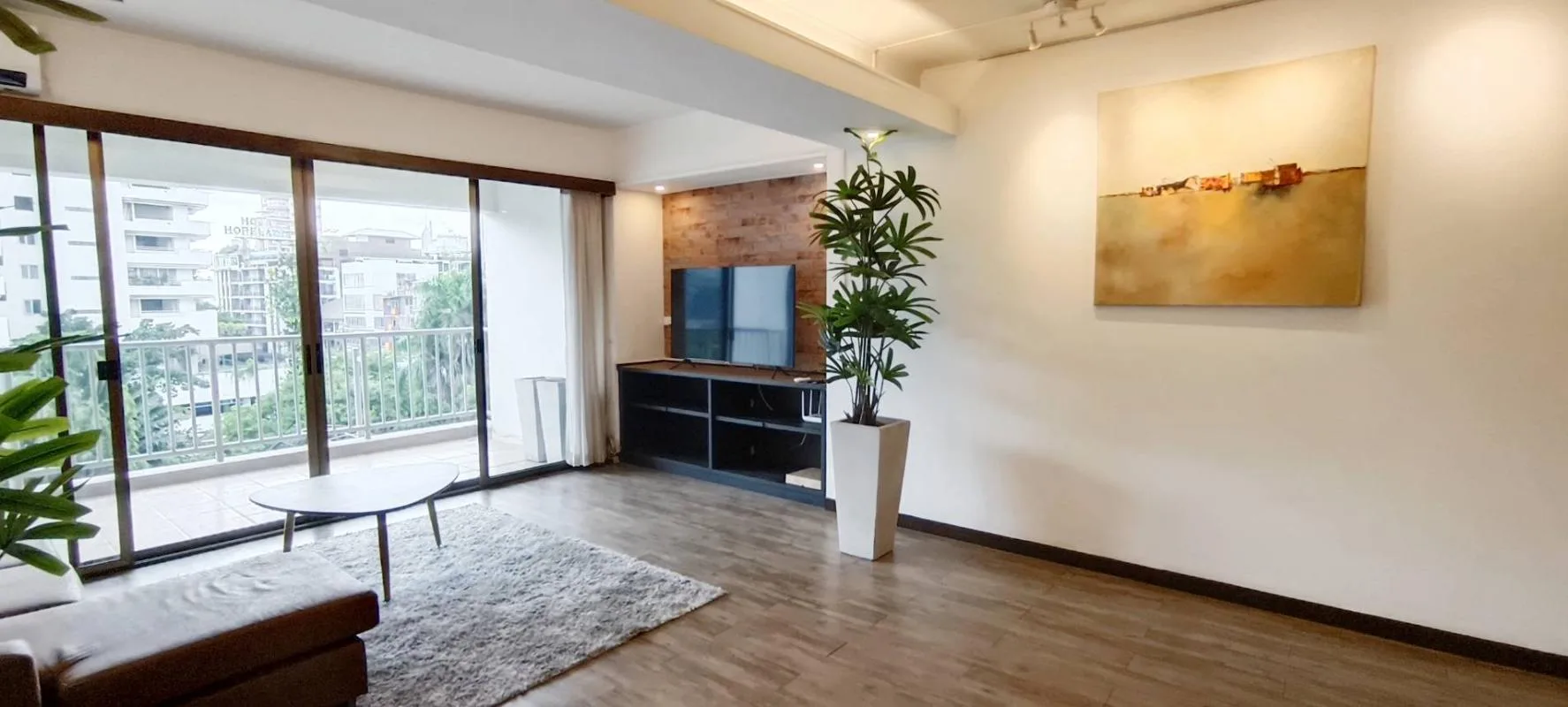 Property photos for Baan Prida
