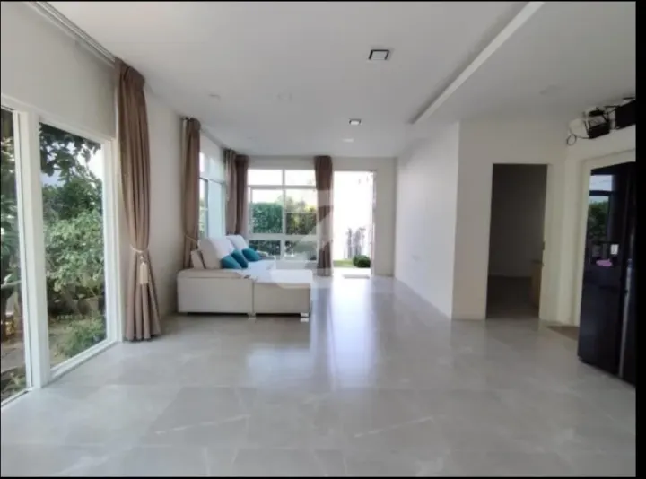 Property photos for Mantana Bangna-wongwaen