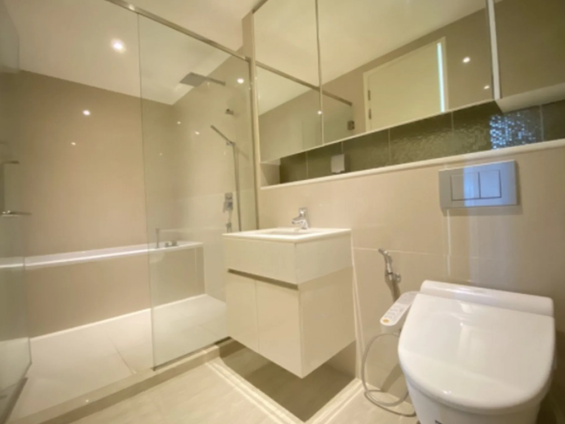 Property photos for H Sukhumvit 43
