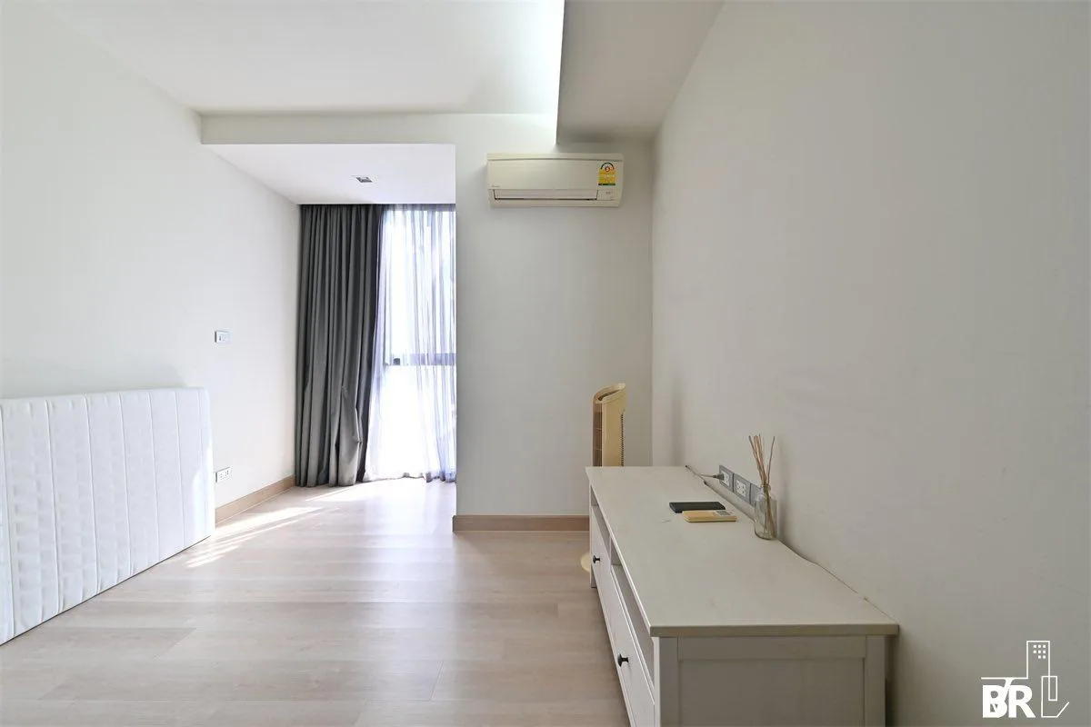 Property photos for Via 49