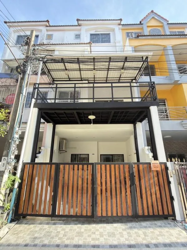 Property photos for City Park Pattanakarn 38