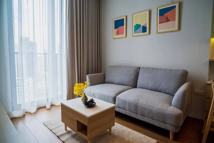Property photos for Noble BE 33