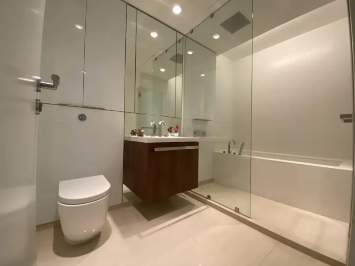 Property photos for 185 Rajadamri