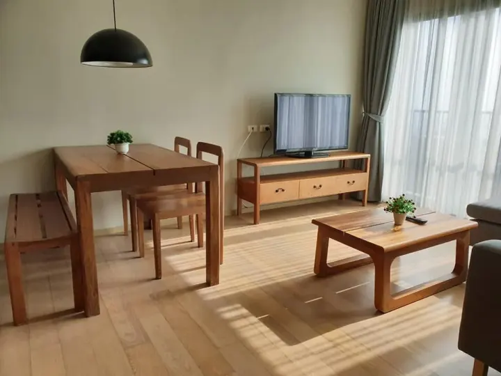 Property photos for Noble Reveal