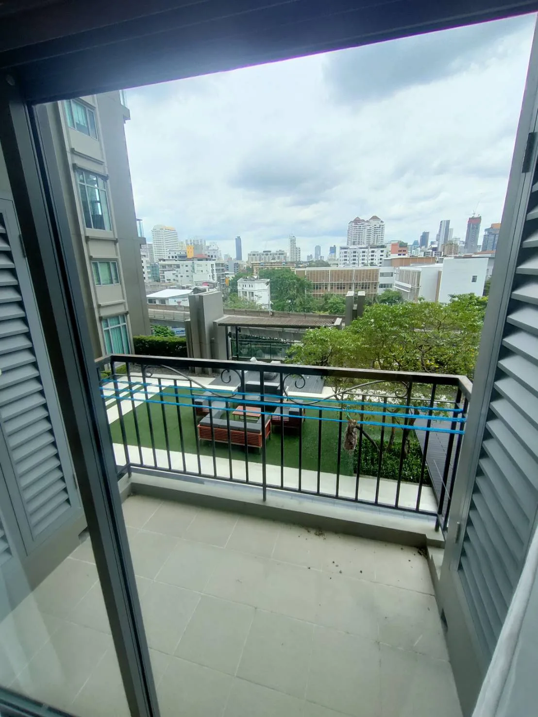 Property photos for The Crest Sukhumvit 34