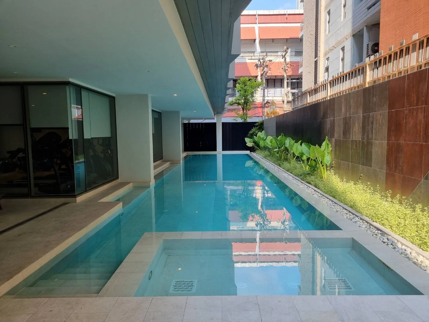 Property photos for Piya Apartment Sukhumvit 15