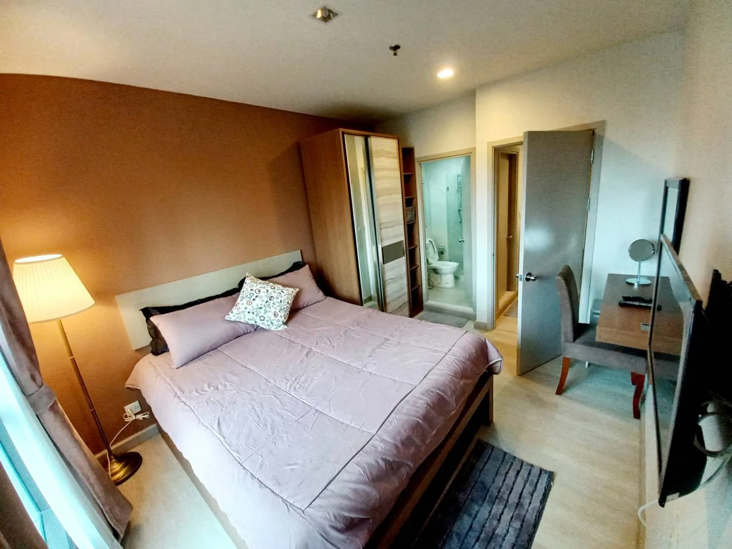 Property photos for Life Sukhumvit 48