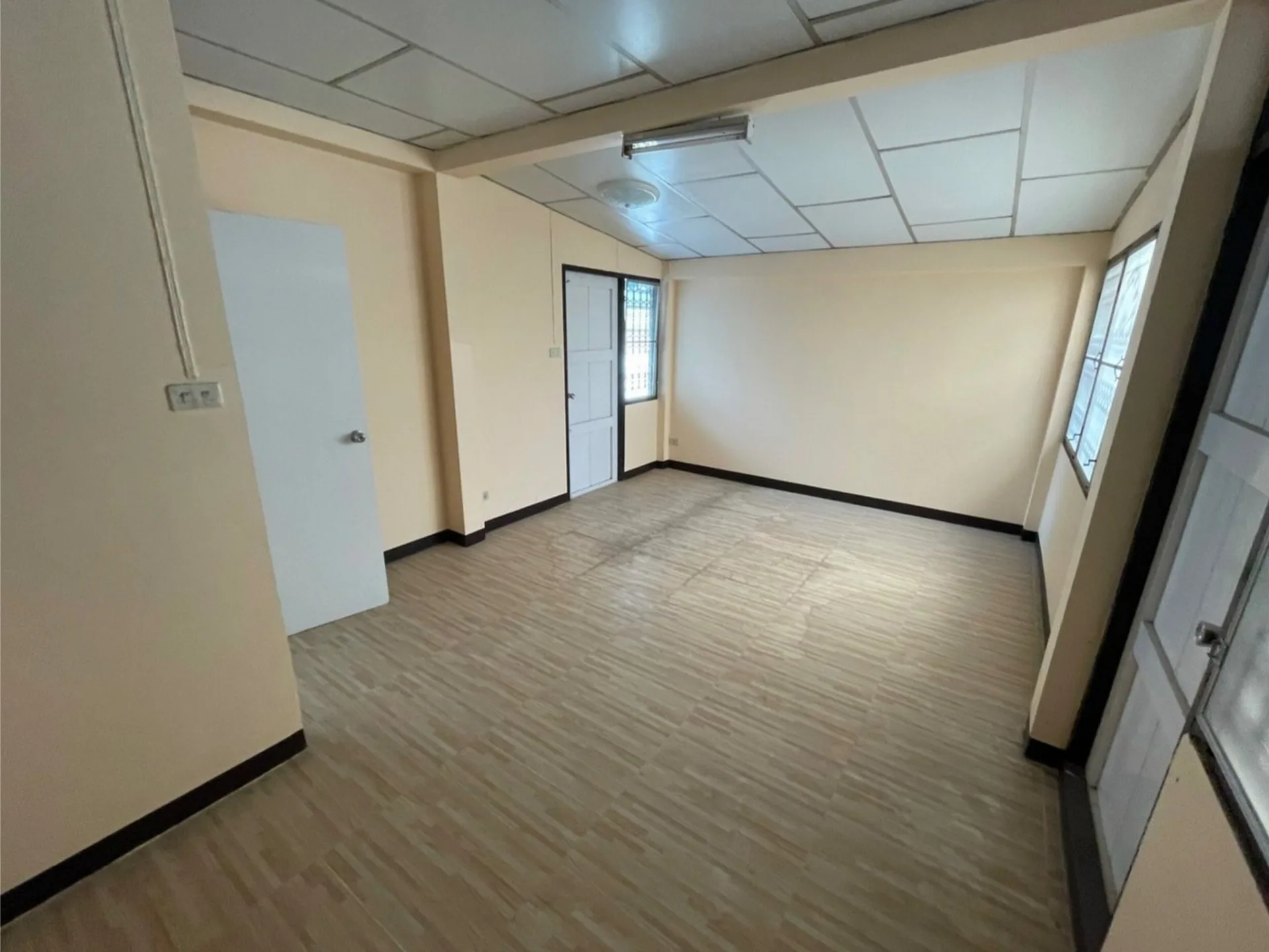Property photos for House Ladprao 63