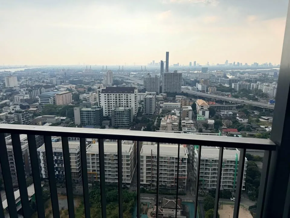 Property photos for Aspire Onnut Station