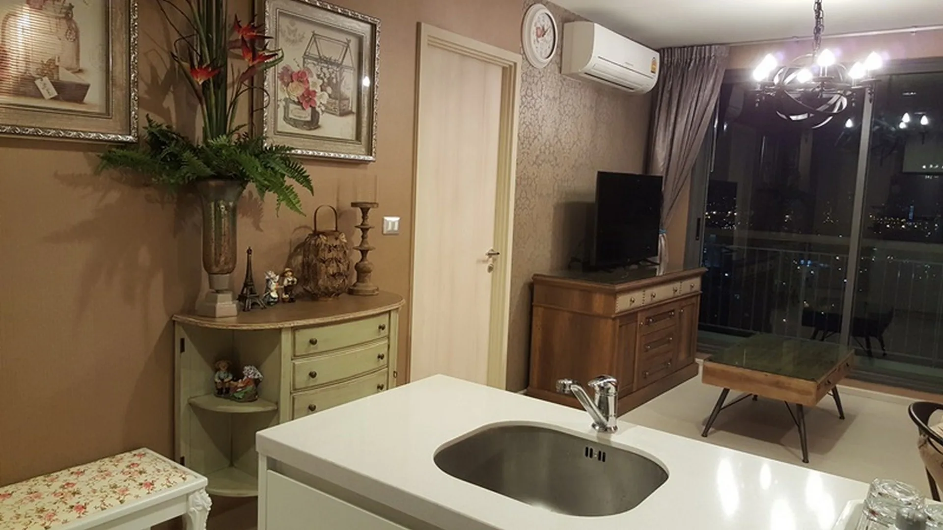 Property photos for Rhythm Sukhumvit 42