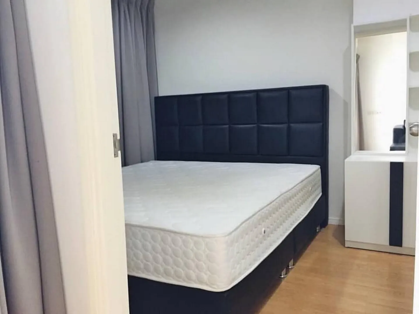 Property photos for Lumpini Place Srinakarin - Huamak Station