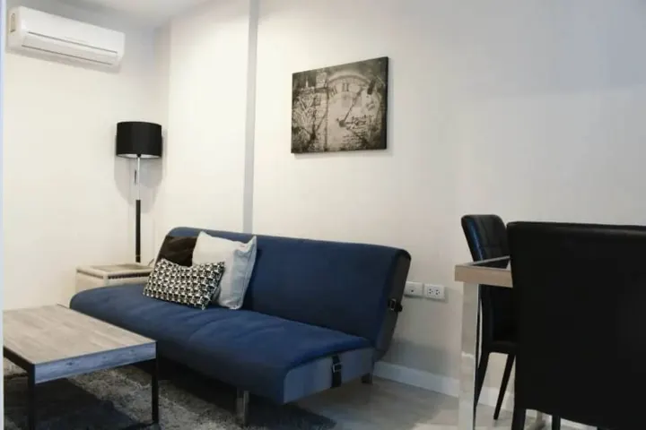 Property photos for Metro Luxe Rama 4
