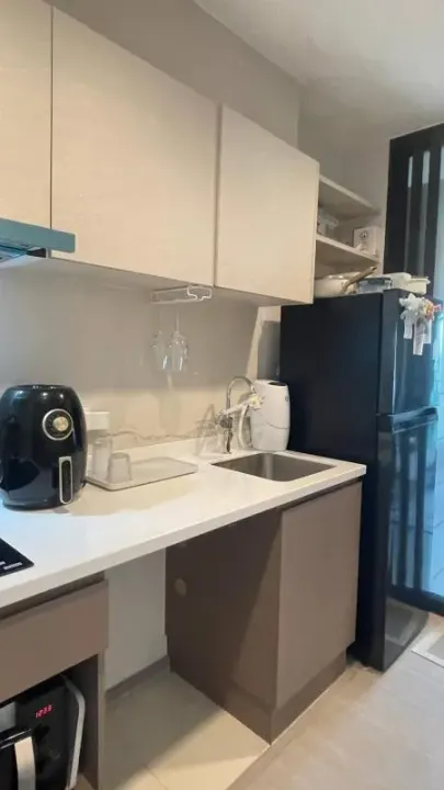 Property photos for Life Sathorn Sierra
