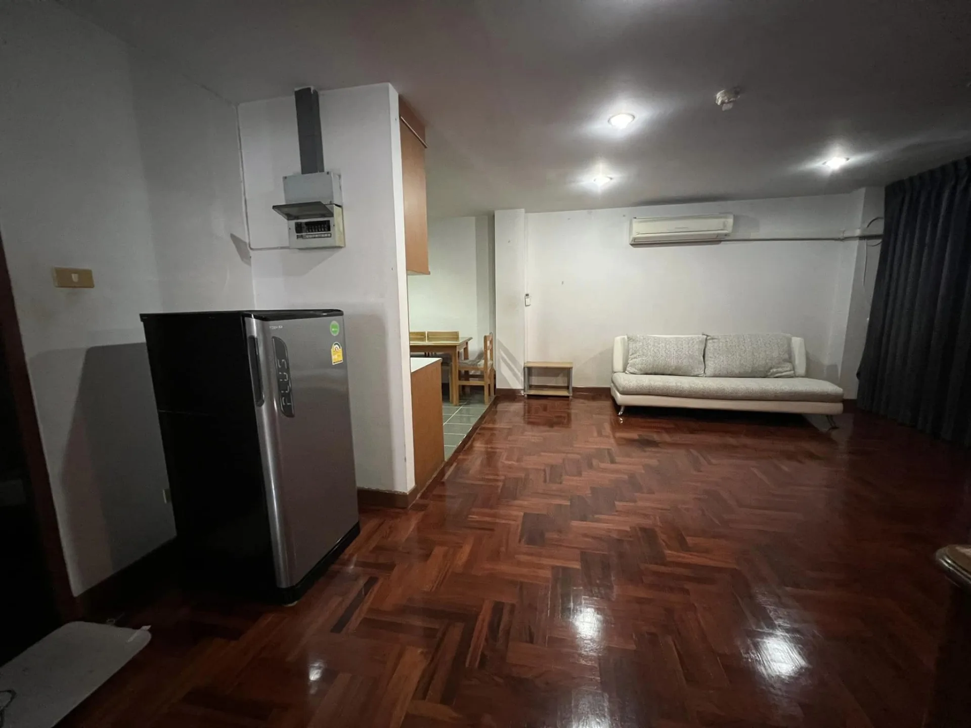 Property photos for Sathorn Condo Place
