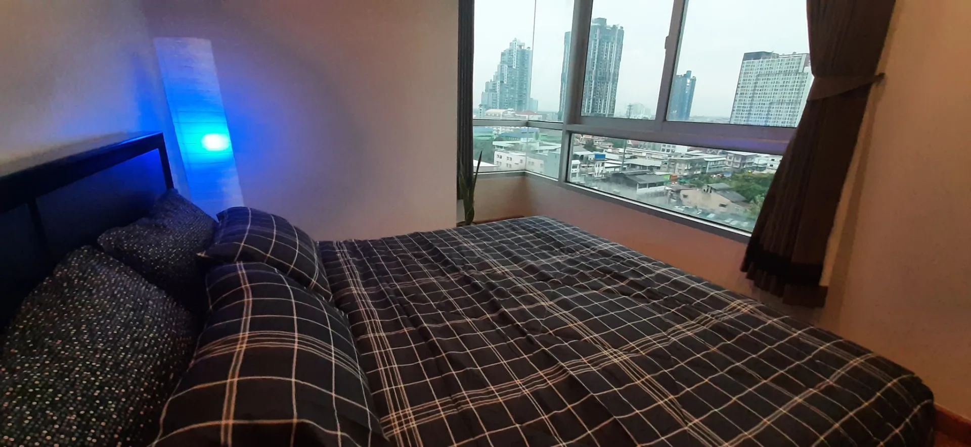Property photos for The Parkland Ratchada - Thapra