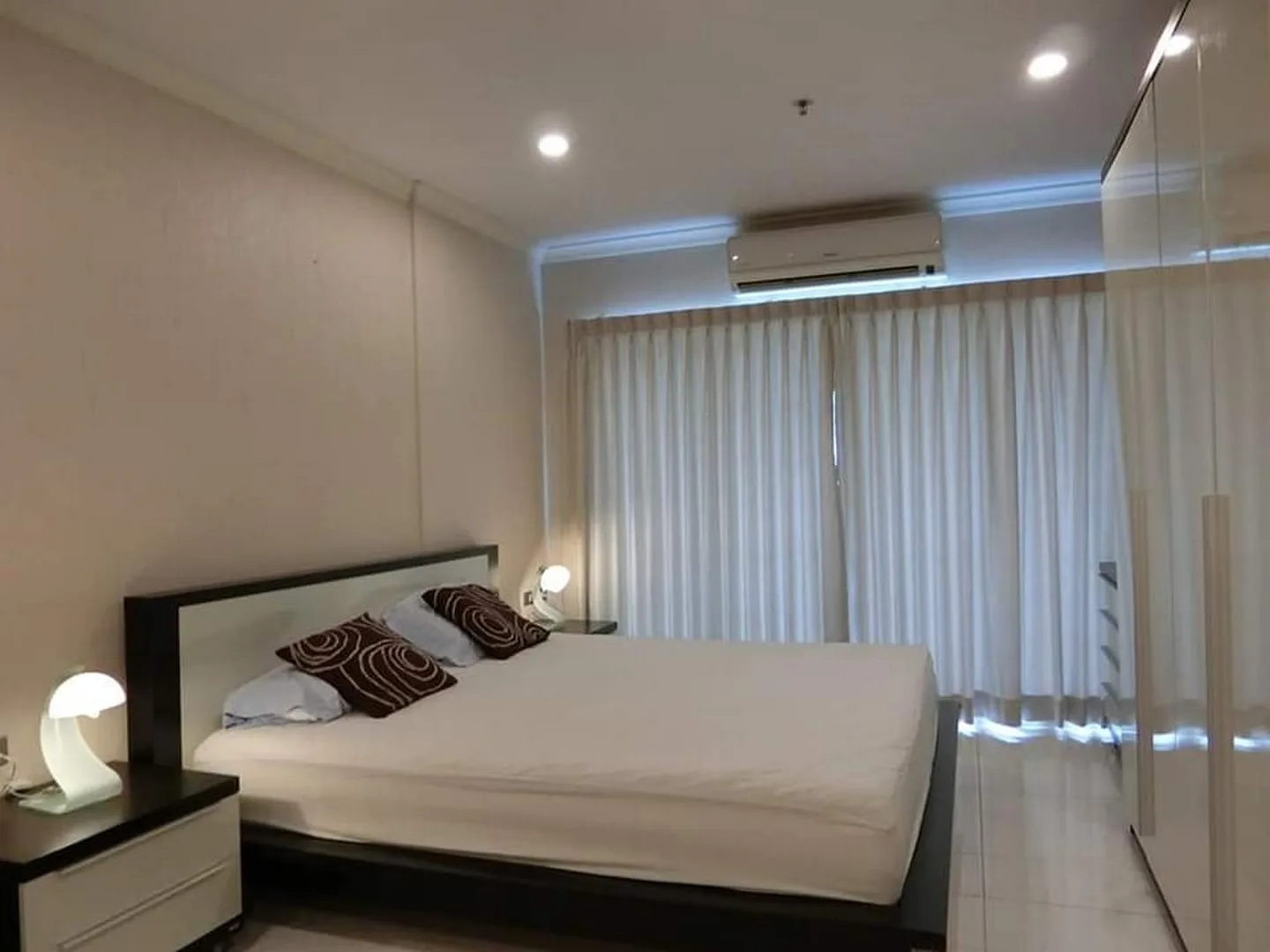 Property photos for Grand Park View