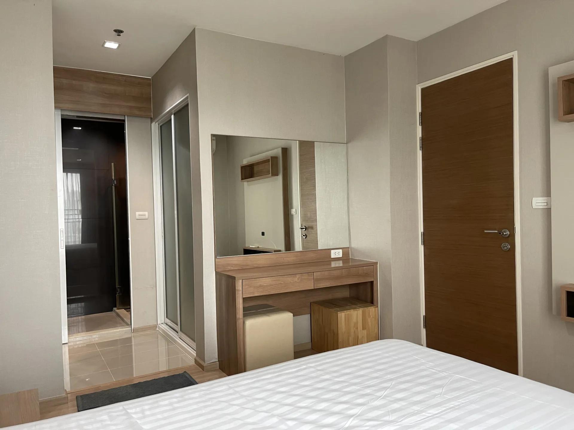 Property photos for Rhythm Phahol-Ari
