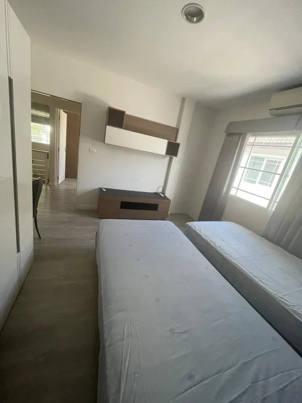 Property photos for Baan Manthana Rama 9 ??? Srinakarin