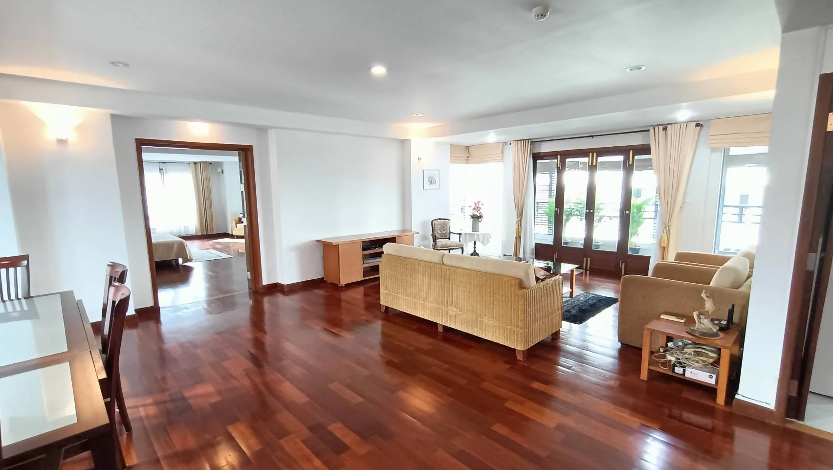 Property photos for Akradej House