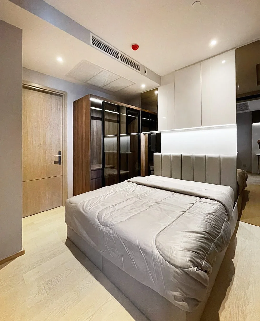 Property photos for ASHTON Asoke - Rama 9