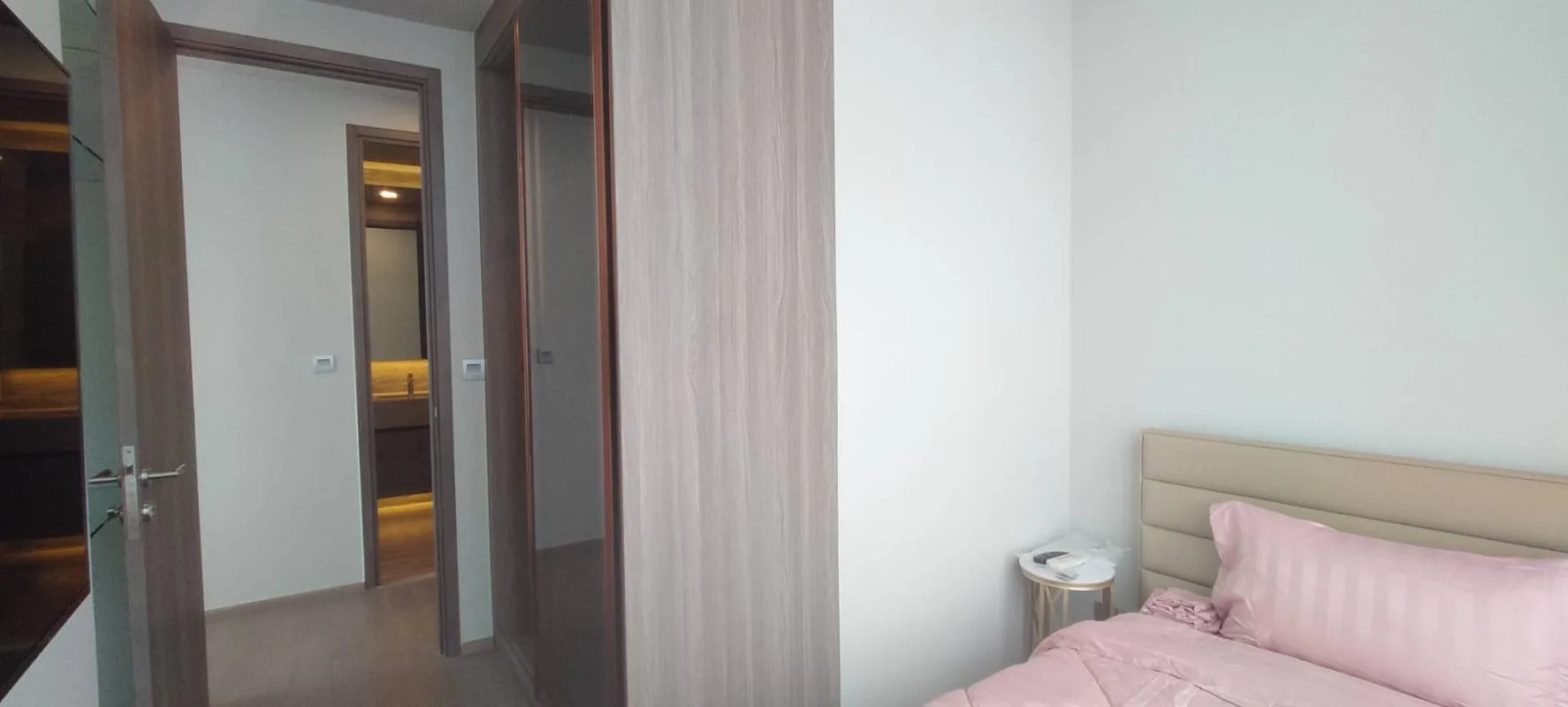 Property photos for Celes Asoke