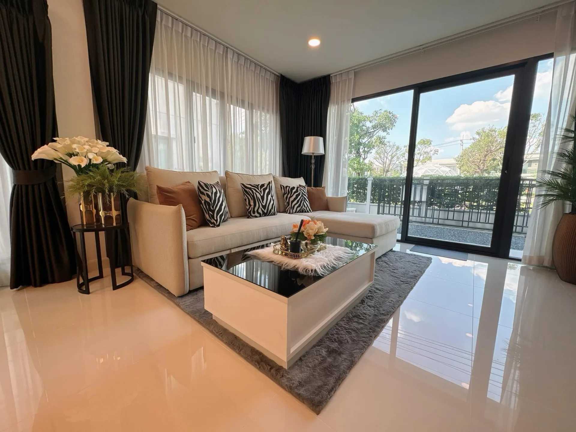 Property photos for Centro Bangna - Km.7