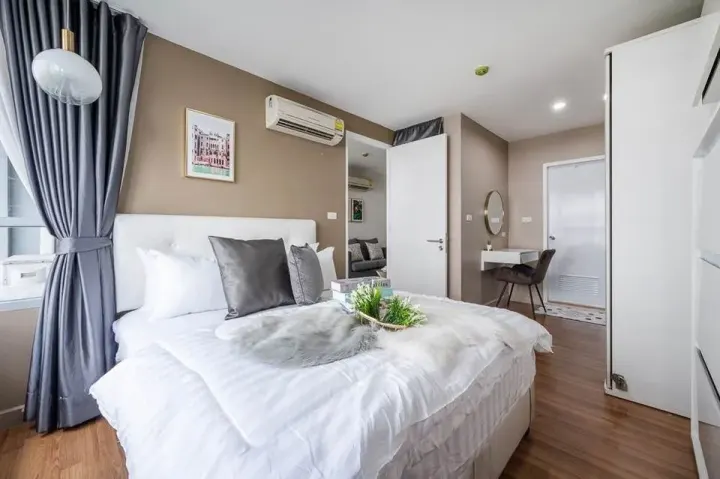 Property photos for The Clover