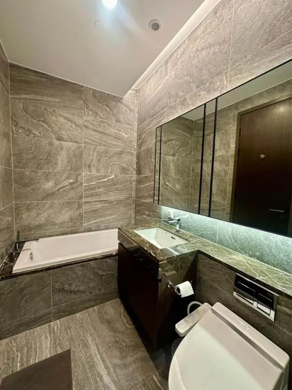 Property photos for The Esse Sukhumvit 36