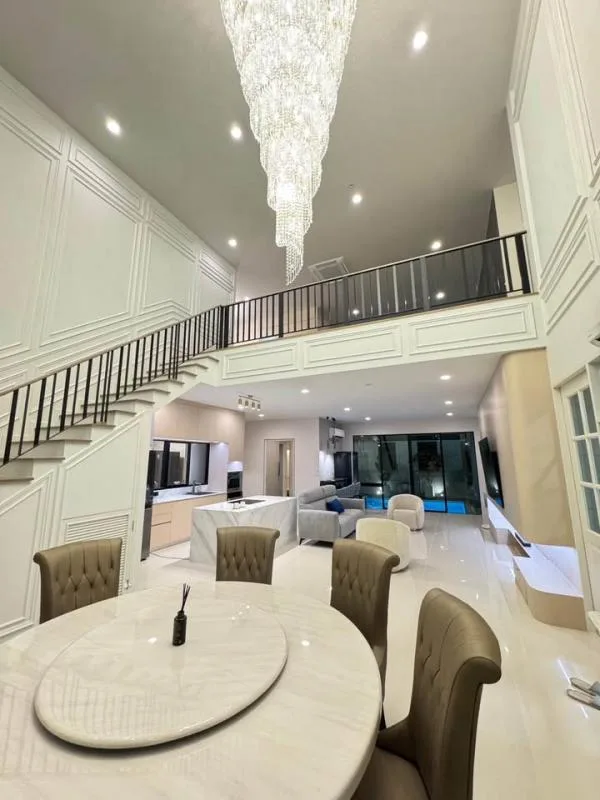 Property photos for Burasiri Panya Indra