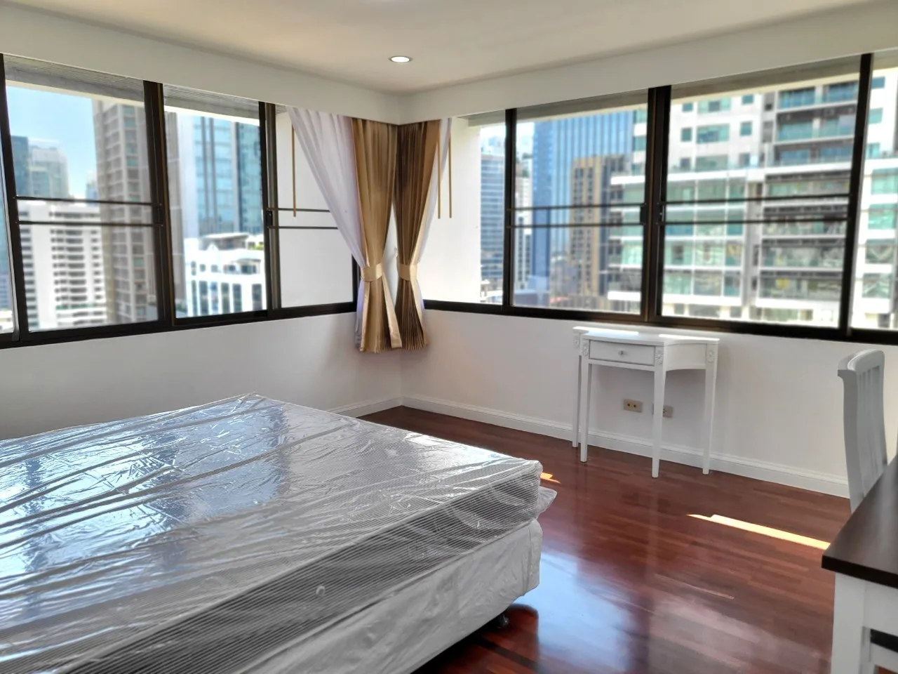 Property photos for Acadamia Grand Tower