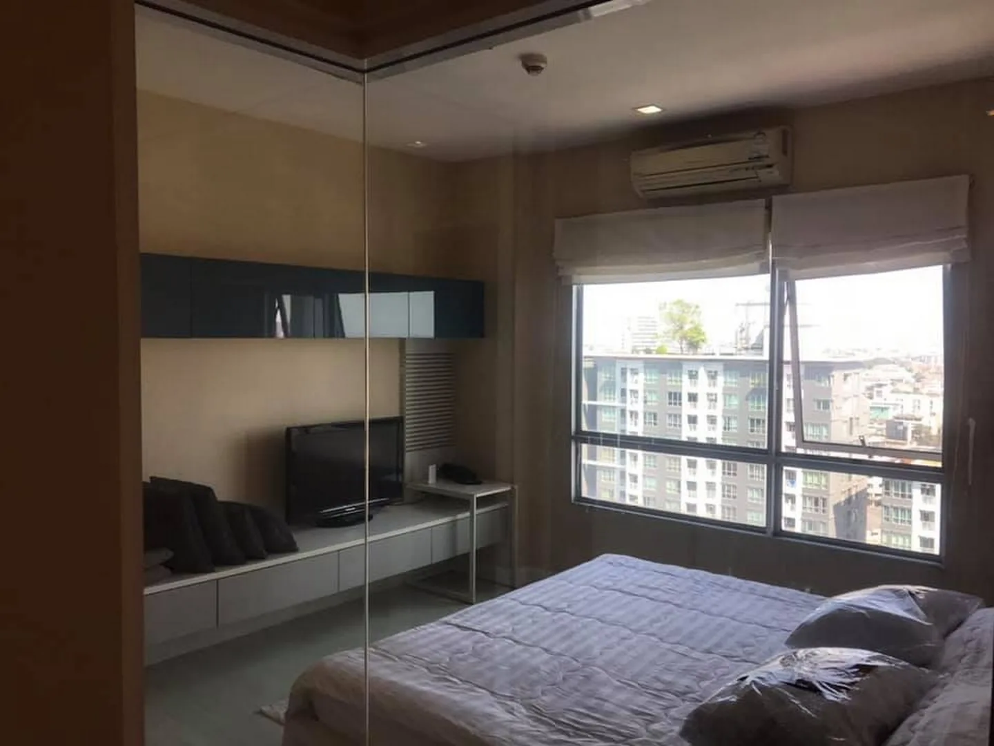 Property photos for The Room Ratchada - Ladprao