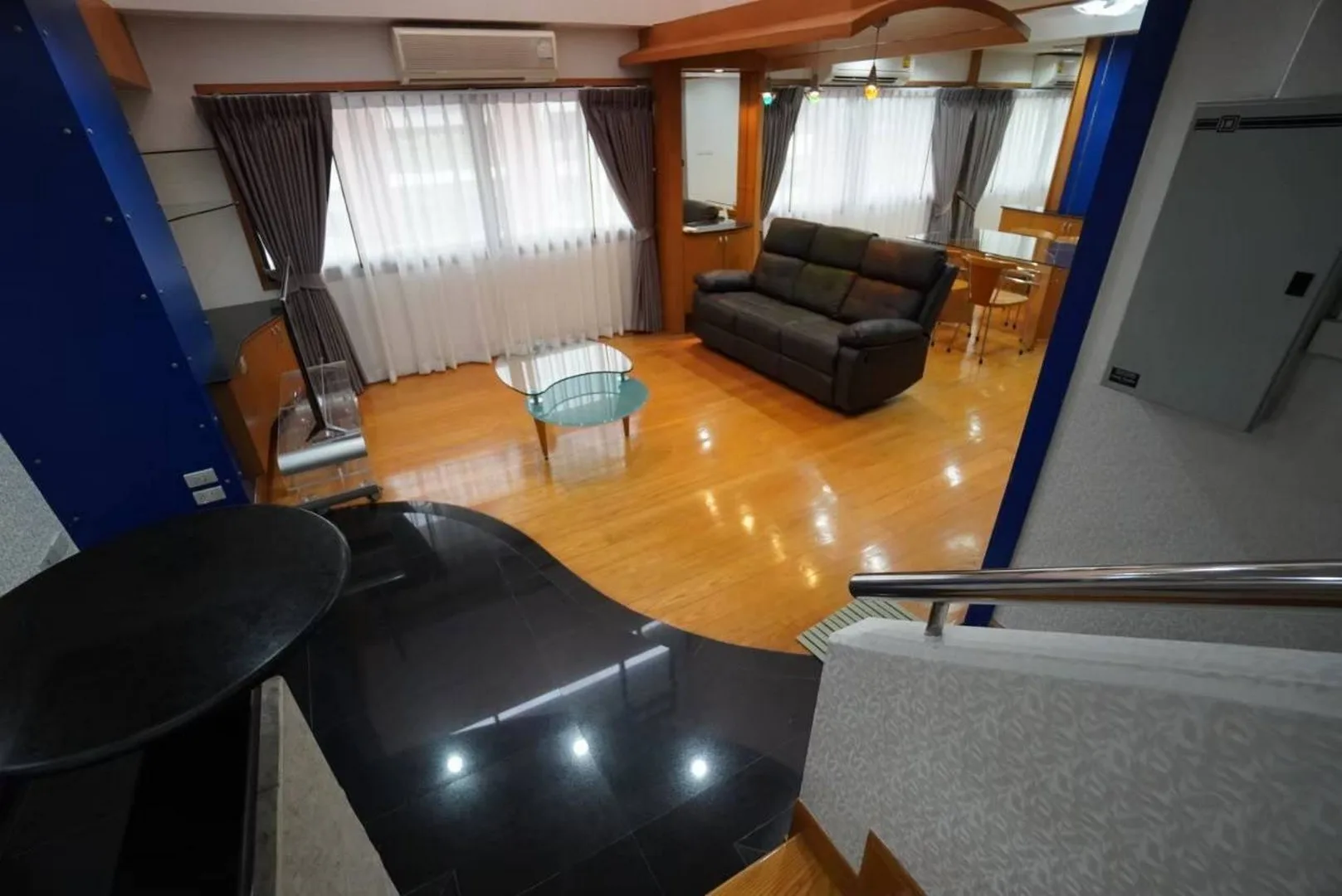 Property photos for The Royal Place 2