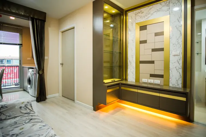 Property photos for Metro Luxe Rama 4
