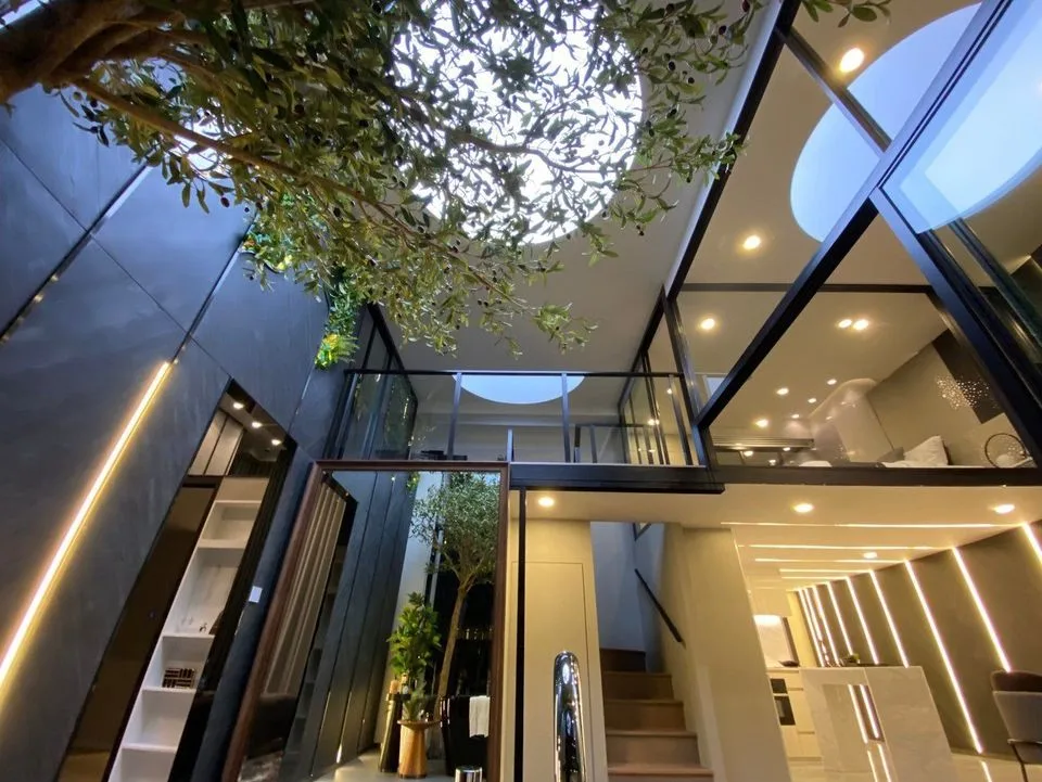 Property photos for Courtyard Thonglor