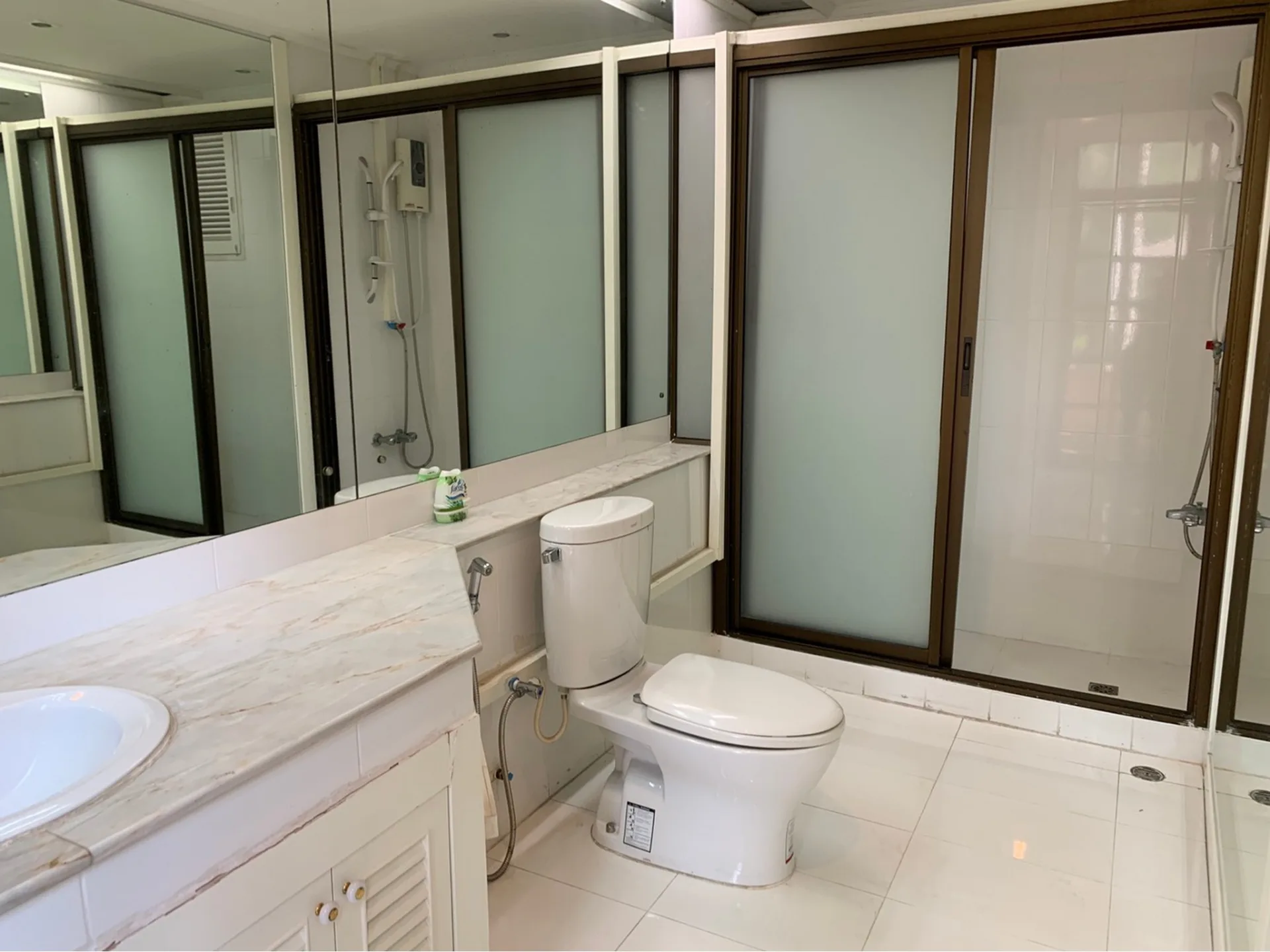 Property photos for Single House Soi Ruamrudee