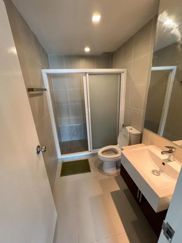 Property photos for Noble Remix